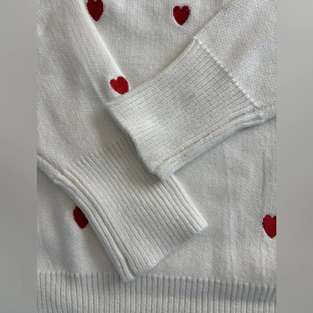 ECOWISH White Heart Patterned Valentines Women's Sweater - Picture 8 of 9